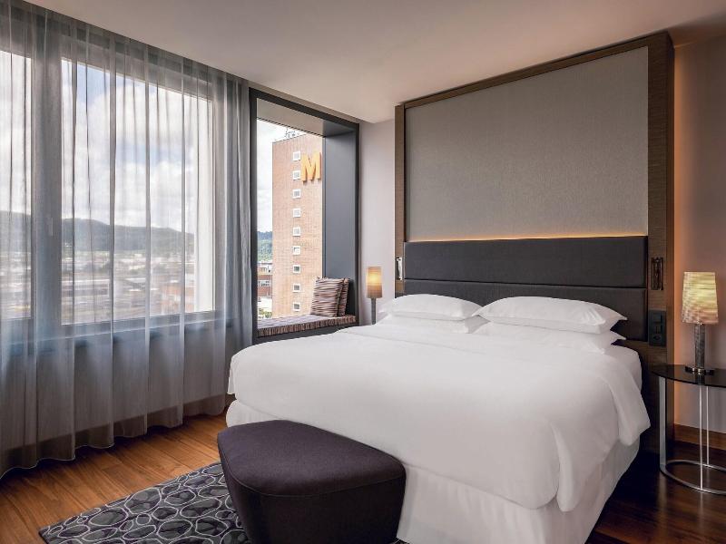 Sheraton Zurich Hotel image