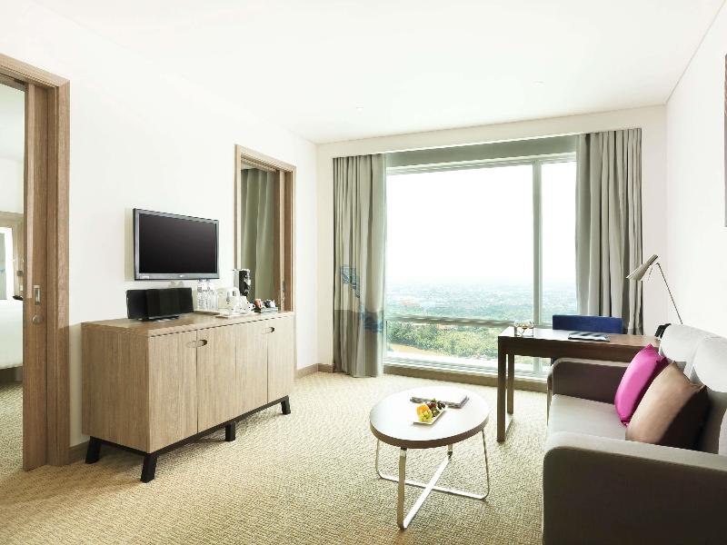 Novotel Tangerang image