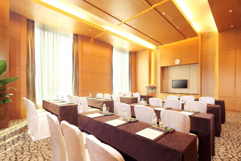 DoubleTree by Hilton Hangzhou East