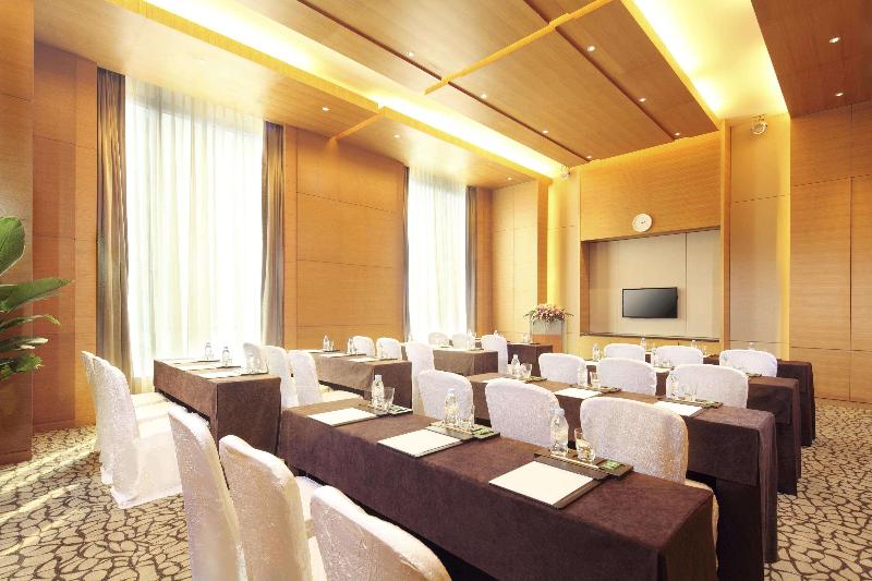 DoubleTree by Hilton Hangzhou East