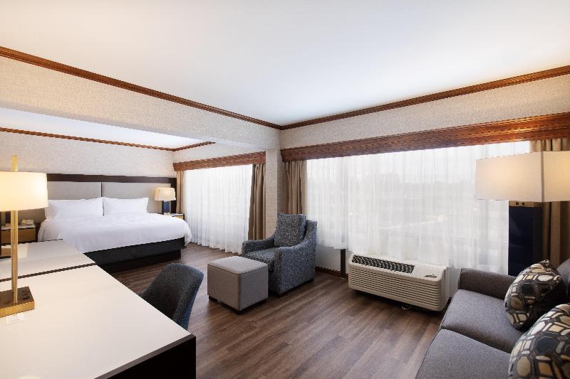 Holiday Inn Clark - Newark Area photo 21