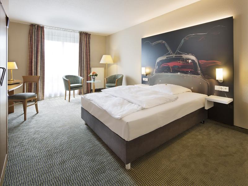 Erikson Hotel image