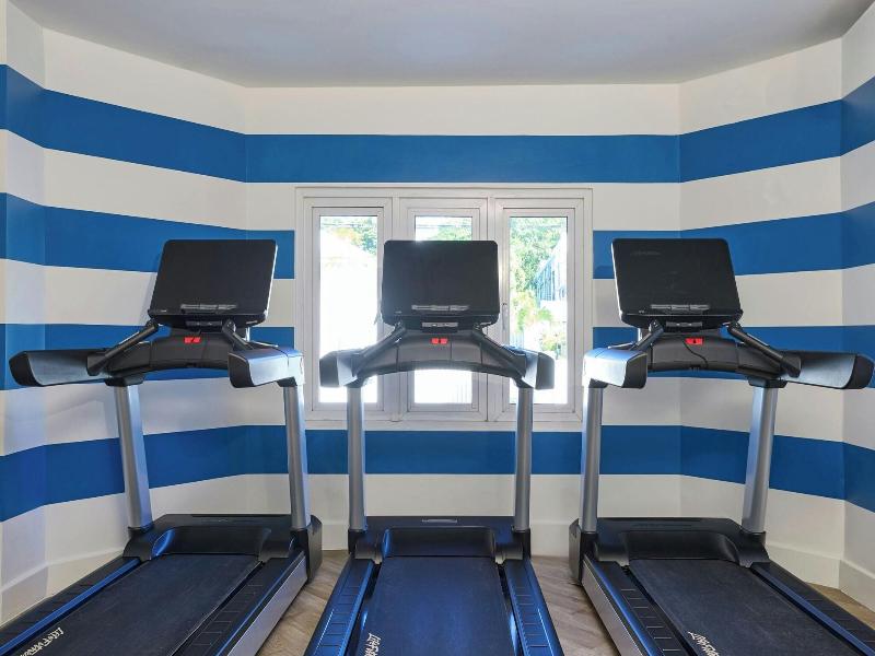 Waves Hotel & Spa image