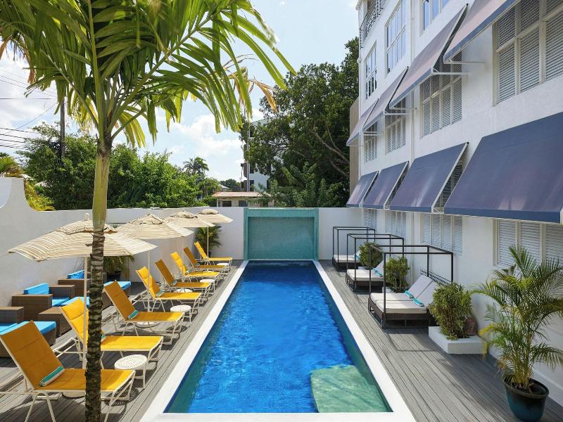 Waves Hotel & Spa image