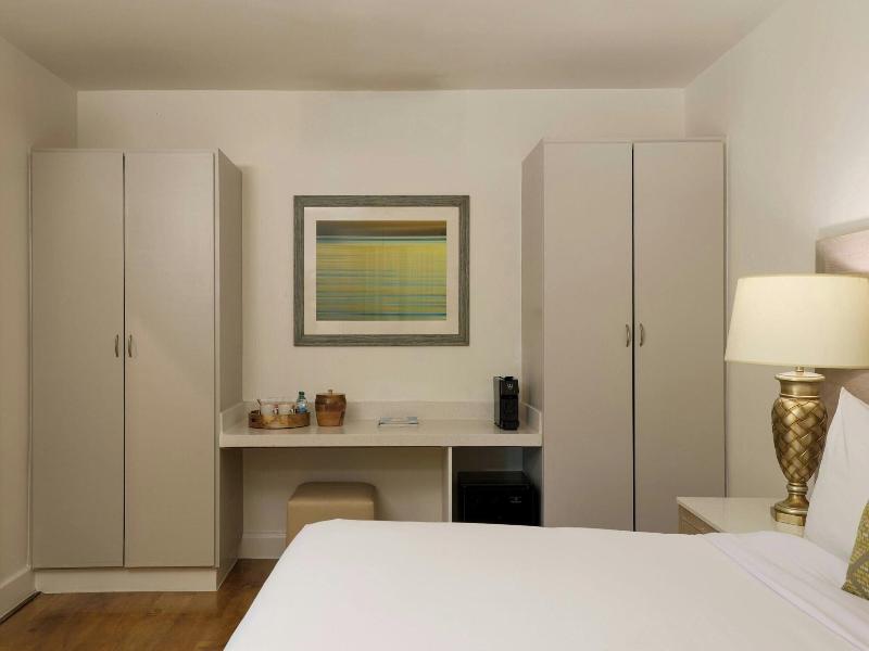 Waves Hotel & Spa image
