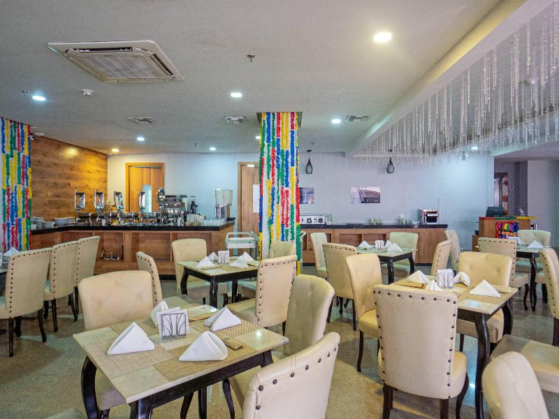 Radisson Hotel Diamond Barranquilla image