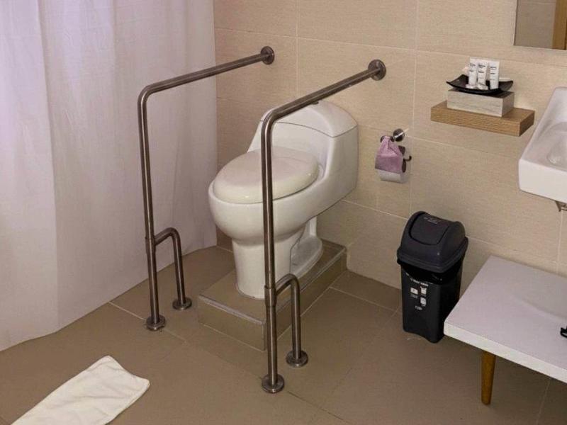 Radisson Hotel Diamond Barranquilla image