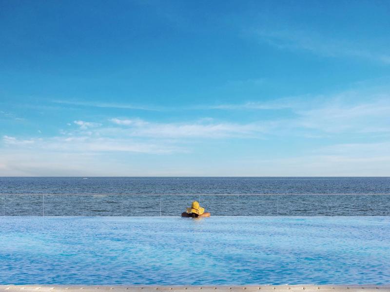Bamburi Beach Hotel image