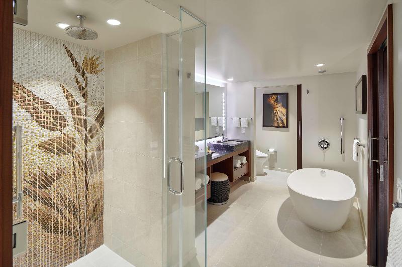 Hilton Grand Vacations Club Hokulani Waikiki Honol