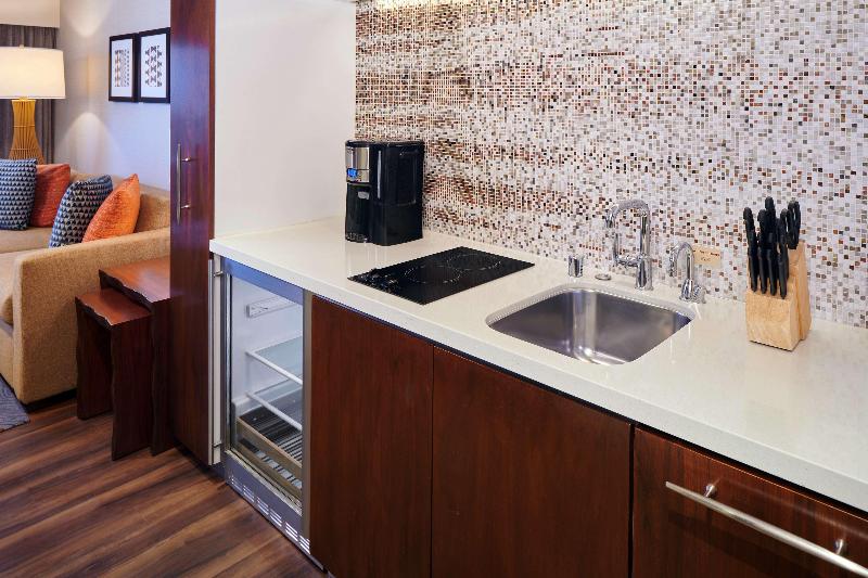 Hilton Grand Vacations Club Hokulani Waikiki Honol