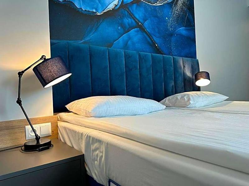 Hotton Hotel image