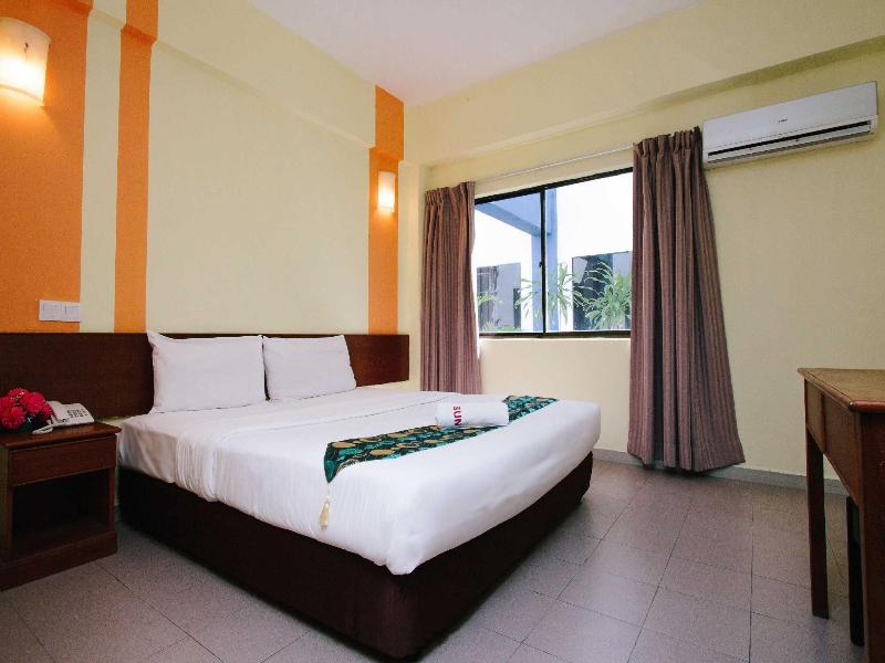 Sun Inns Hotel Sitiawan Ex. Flamingo image