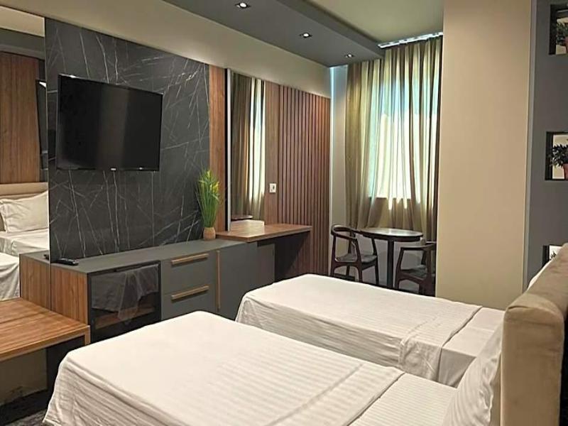 Emka Hotel image