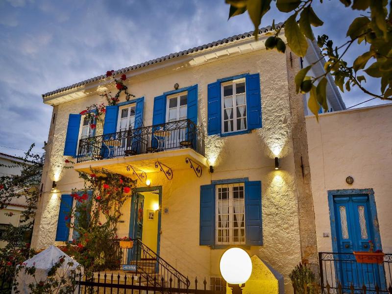 Galaxa Mansion image