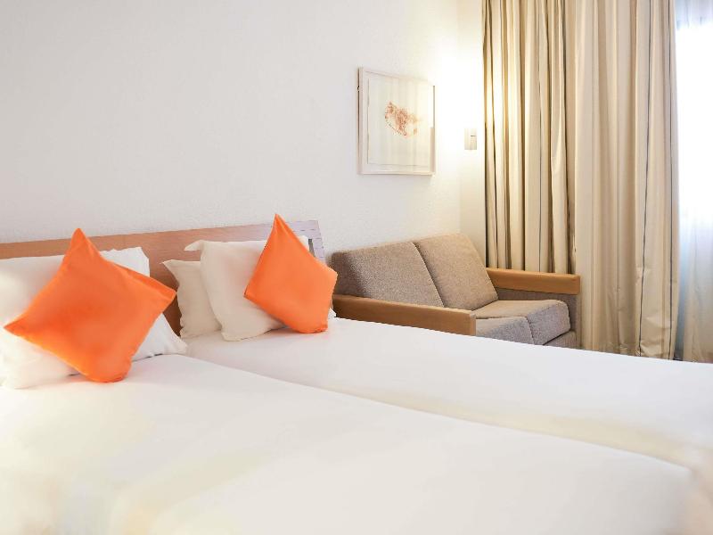 Novotel Tunis image