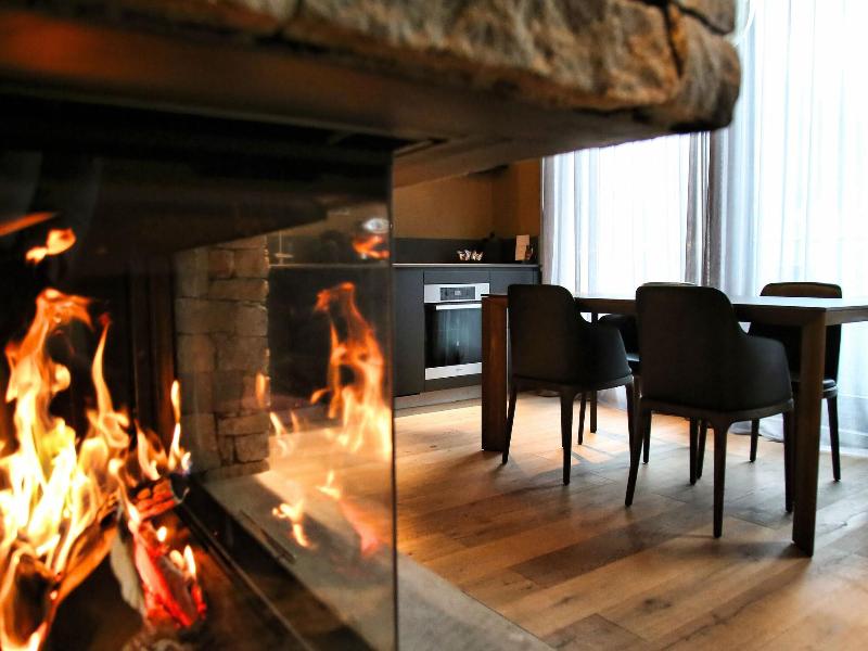 Zhero Hotel image