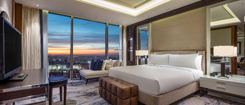 Hilton Istanbul Bomonti Hotel & Conference Centre image