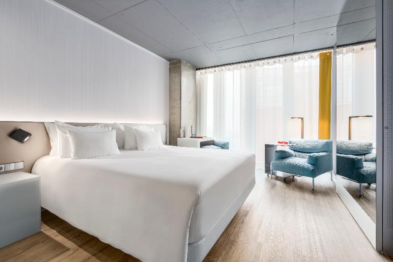 nhow Rotterdam image