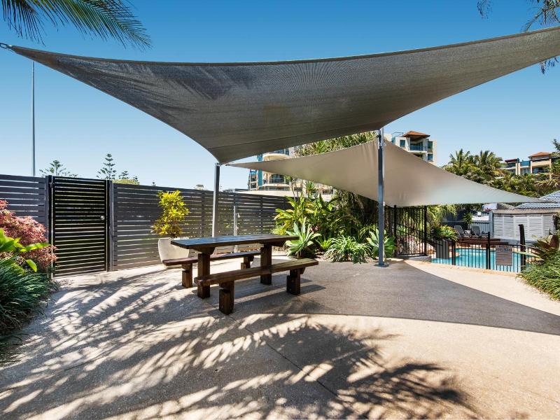 Pacific Horizons Apartments image