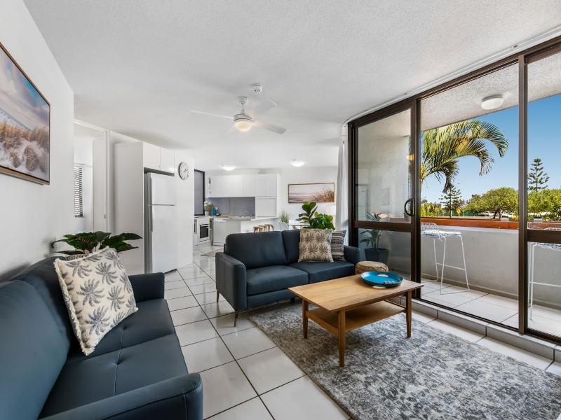 Pacific Horizons Apartments image