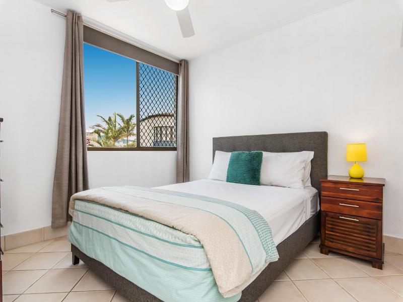 Pacific Horizons Apartments image