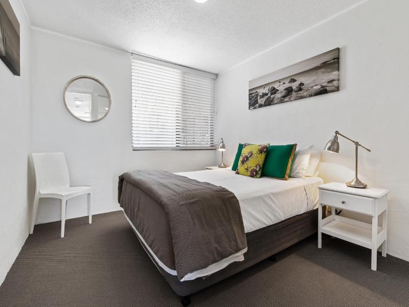Pacific Horizons Apartments image