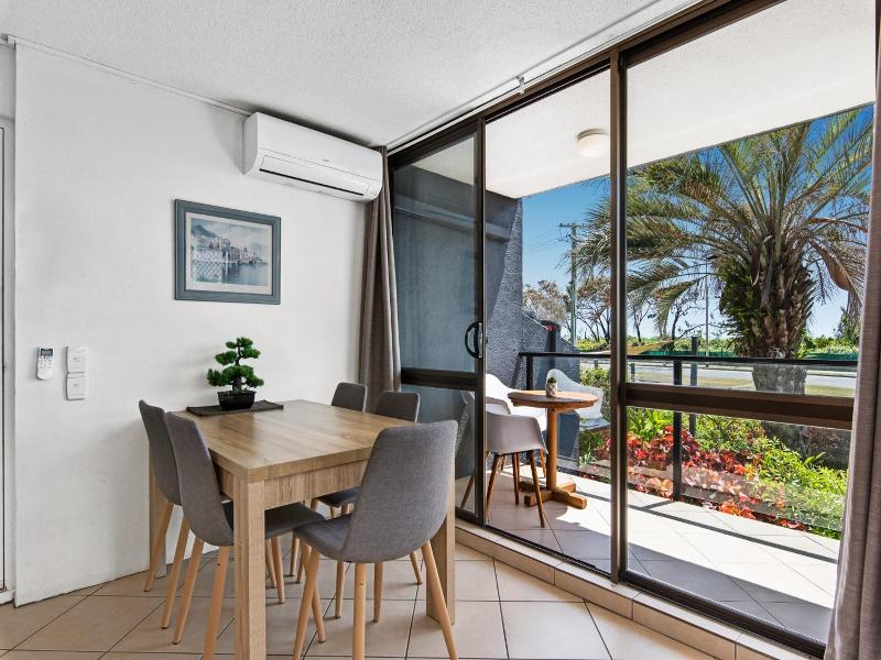 Pacific Horizons Apartments image