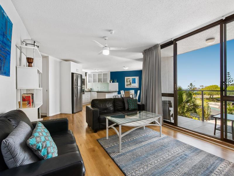 Pacific Horizons Apartments image