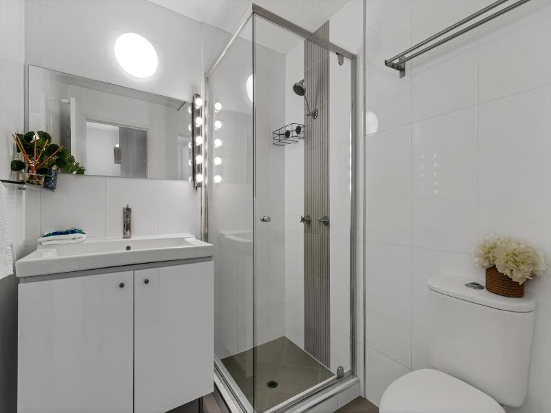 Pacific Horizons Apartments image