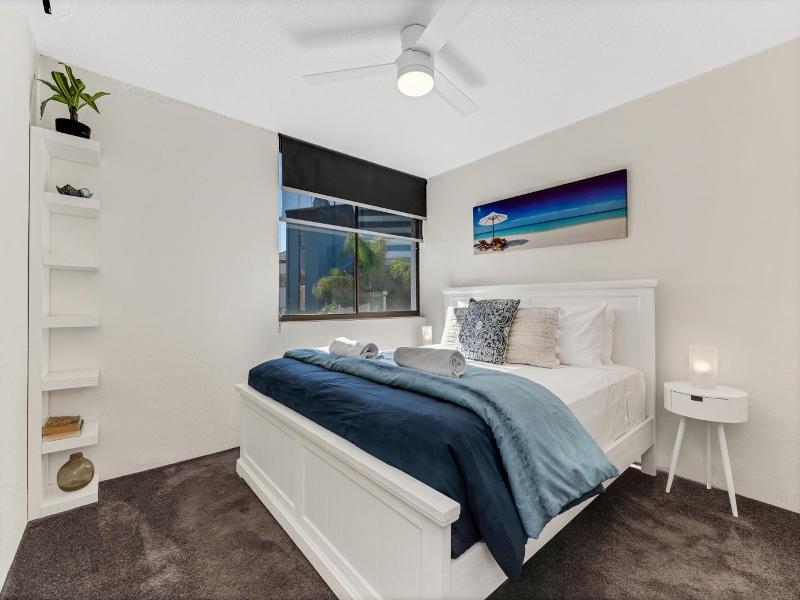 Pacific Horizons Apartments image