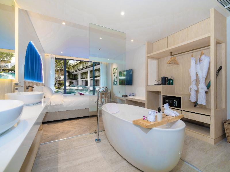 Indochine Resort  Villas image