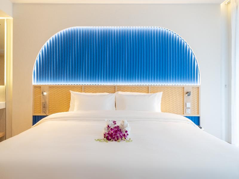 Indochine Resort  Villas image