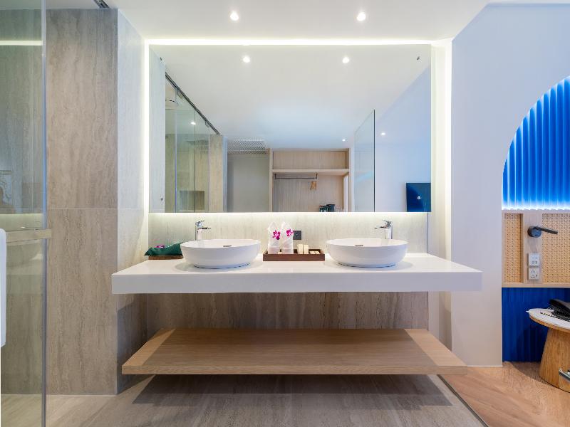 Indochine Resort  Villas image