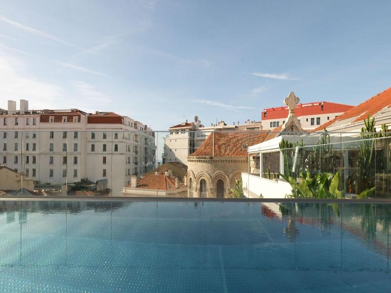 Five Seas Hotel image