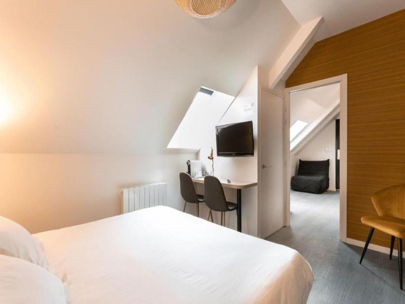 Hotel Au Chêne Vert image