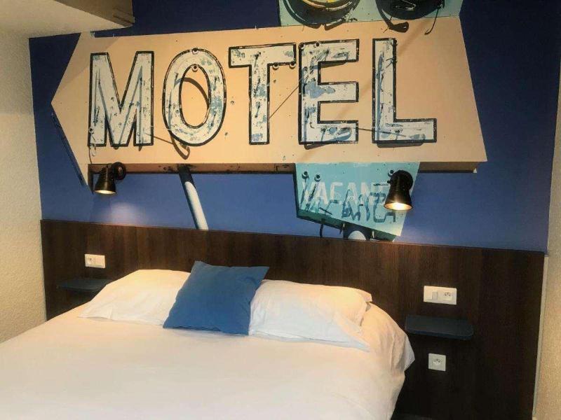 Hotel Au Chêne Vert image