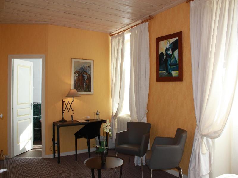 Hotel Taillard image