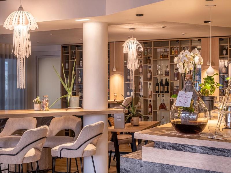 Hostellerie St-Mathieu,The Originals Collection image