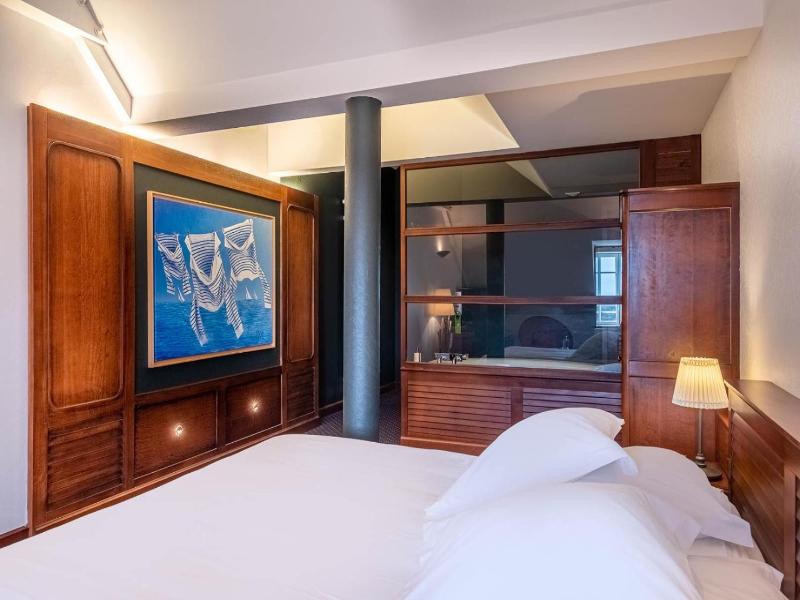 Hostellerie St-Mathieu,The Originals Collection image