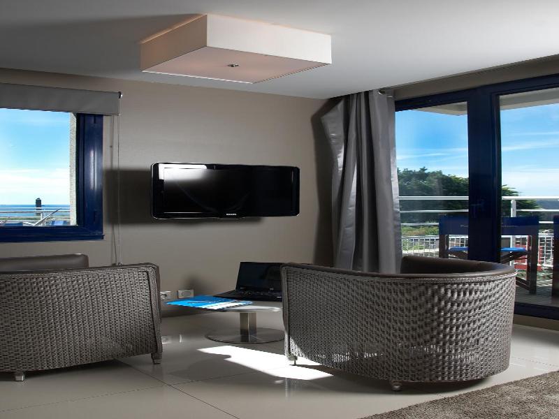 Hostellerie St-Mathieu,The Originals Collection image