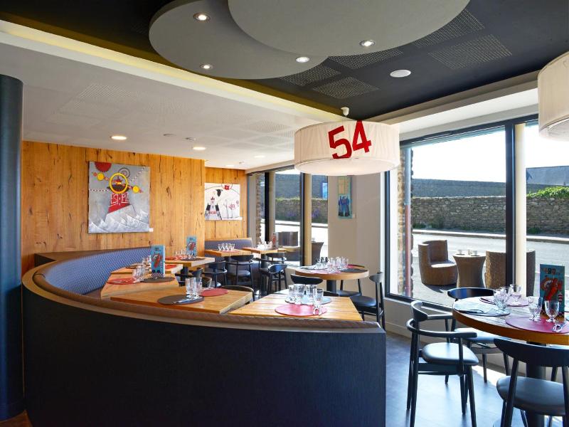 Hostellerie St-Mathieu,The Originals Collection image
