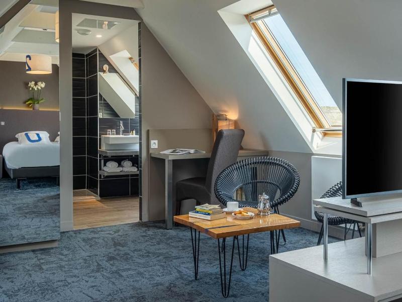 Hostellerie St-Mathieu,The Originals Collection image