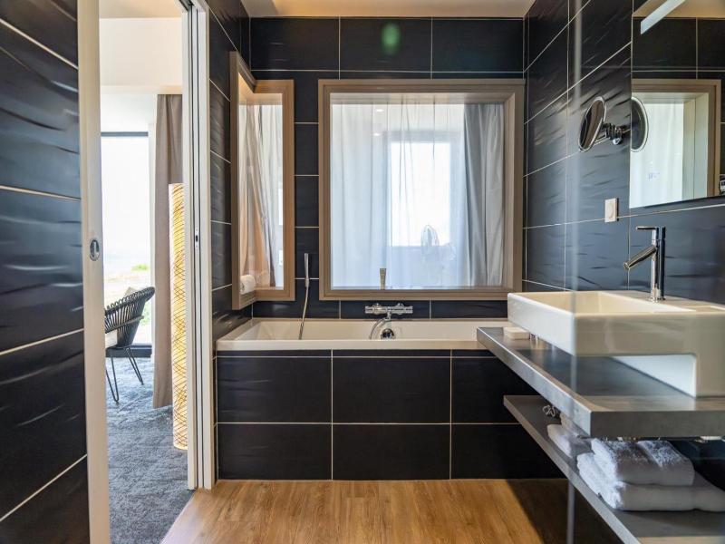 Hostellerie St-Mathieu,The Originals Collection image