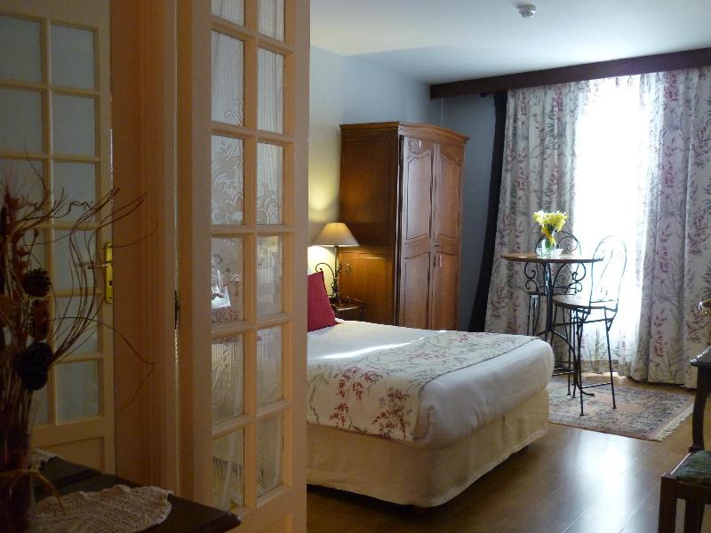 Hotel Nevers Clos Sainte Marie image