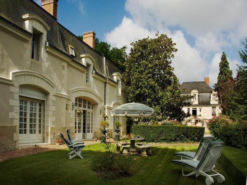 Château de Beaulieu Magnolia image
