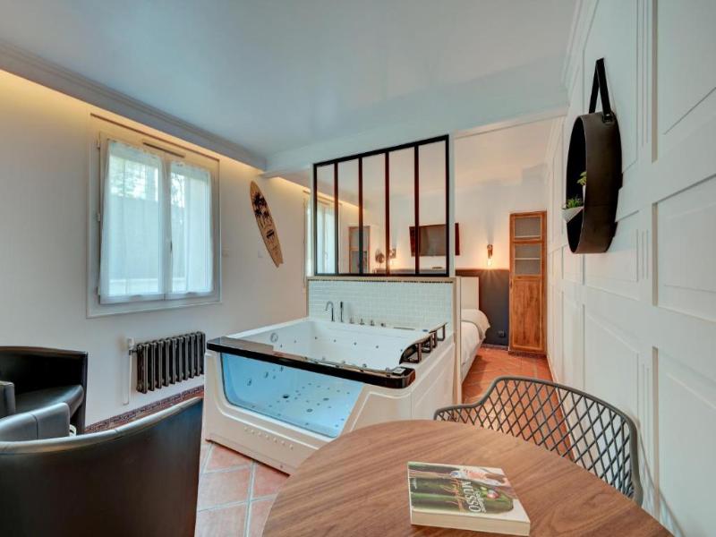 The Originals Boutique, Clair Hôtel, Martigues image