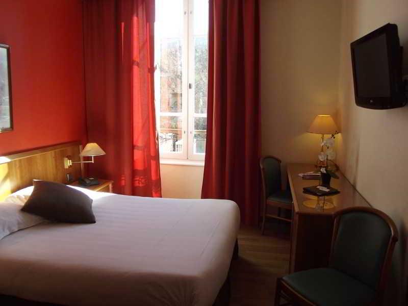 Qualys-Hotel Grand Hotel Saint-Pierre