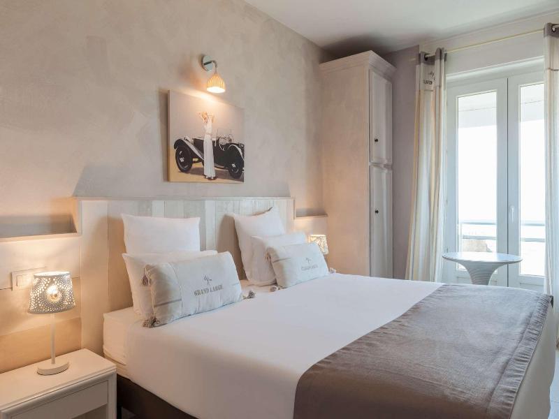 The Originals Boutique, Hôtel Miramar, Royan image