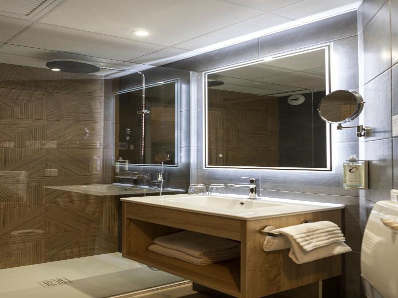 The Originals Boutique Actuel Hôtel, Saint-Etienne image