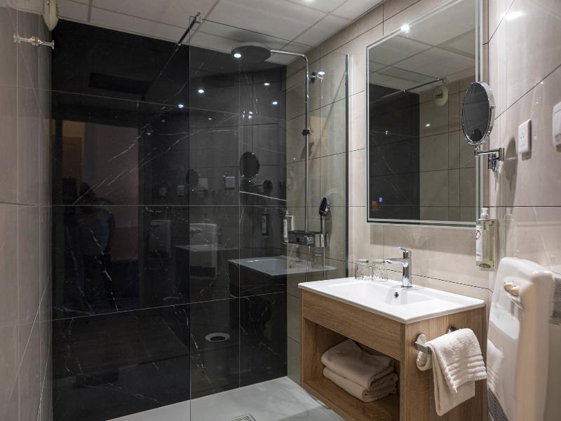 The Originals Boutique Actuel Hôtel, Saint-Etienne image